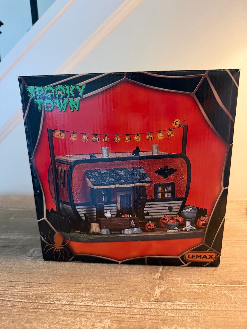 Lemax Spooky Town 2017 Creepy Camper Lighted Halloween Village